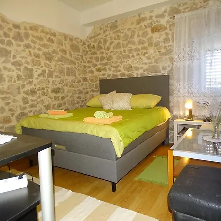 Kostela Сasa de vacaciones