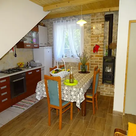 Сasa de vacaciones Kostela Stankovci (Zadar)
